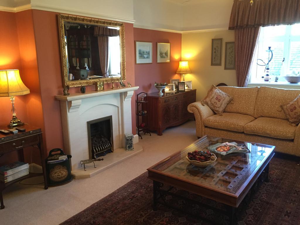 Stoneborough House Bed & Breakfast 4*